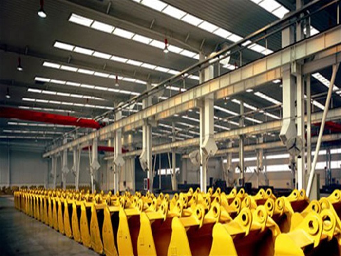 北票徐工集团挖掘机装配车间